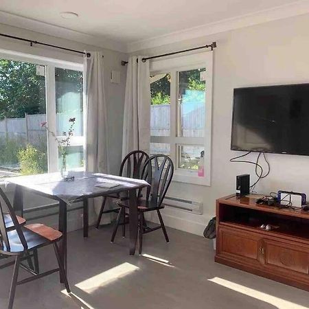 Brand New Constructed 1-Bedroom Townhouse Duncan Exterior photo